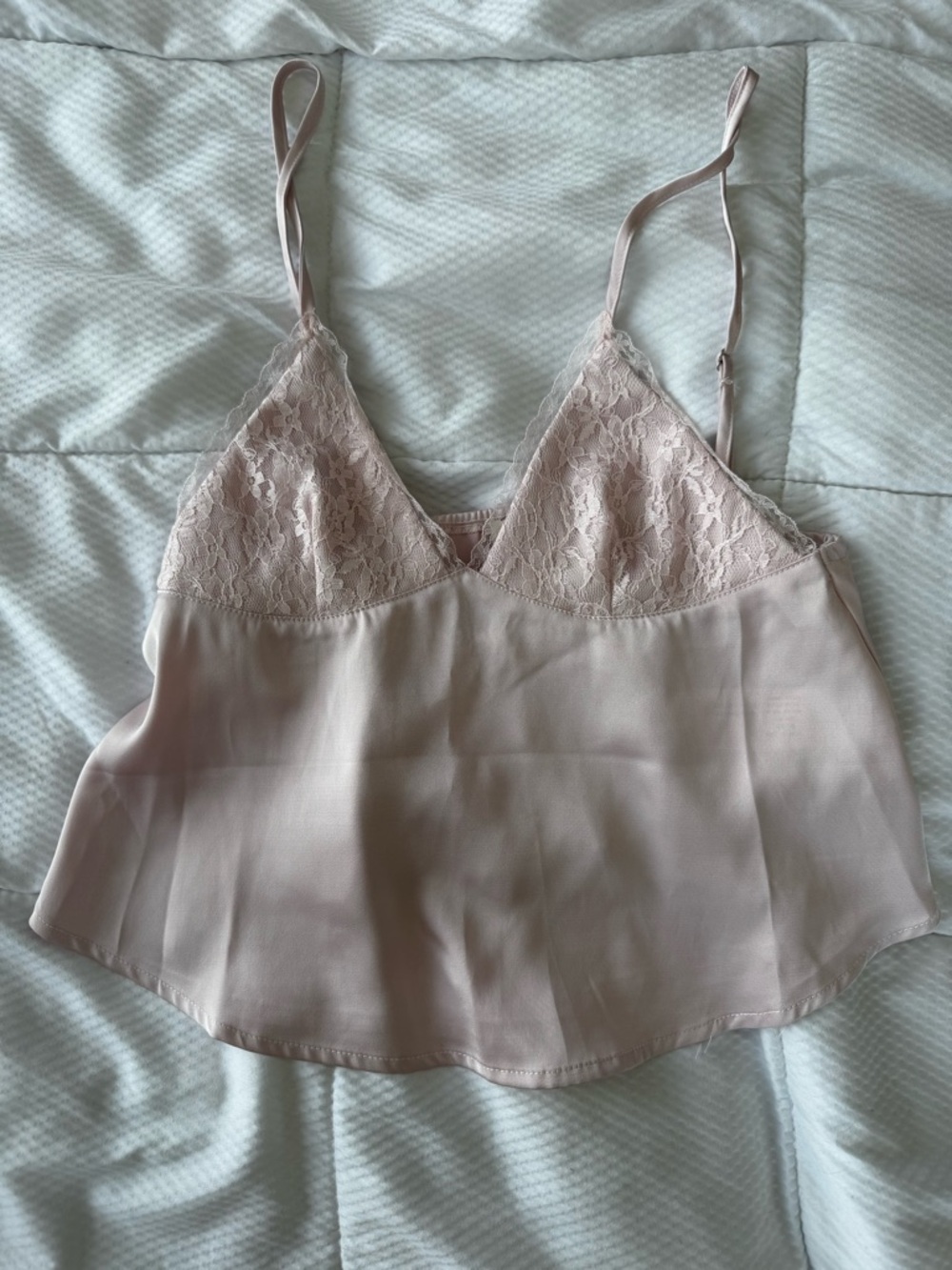 Women’s Pink Lace-Trim Satin Cami Top NWT ✨